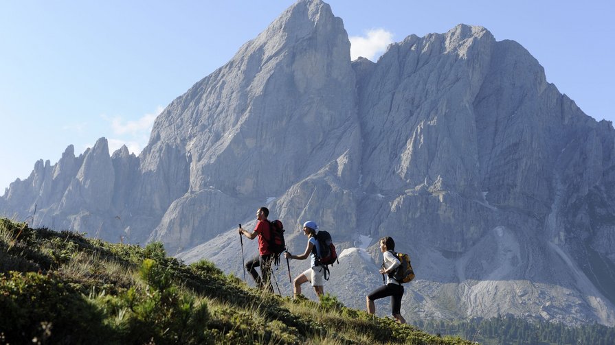 Wanderung zum Schwarzsee im Gsiesertal Wanderung zum Schwarzsee im Gsiesertal