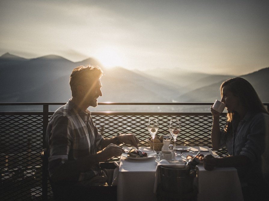 Il nostro hotel a Valdaora tra cielo e terra Il nostro hotel a Valdaora tra cielo e terra